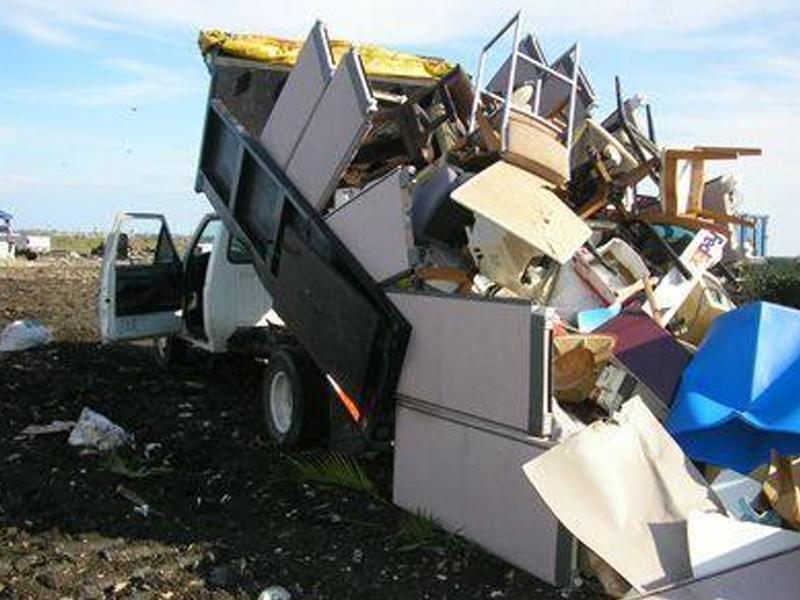 Residential Hauling and Junk Removal Services and Cost in Sunnyvale California